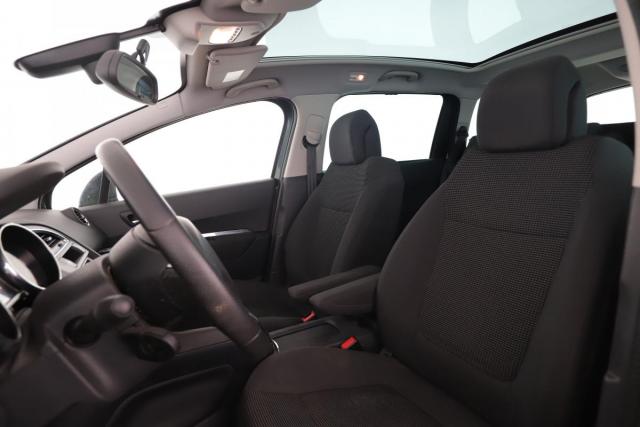 Peugeot 5008 image 3