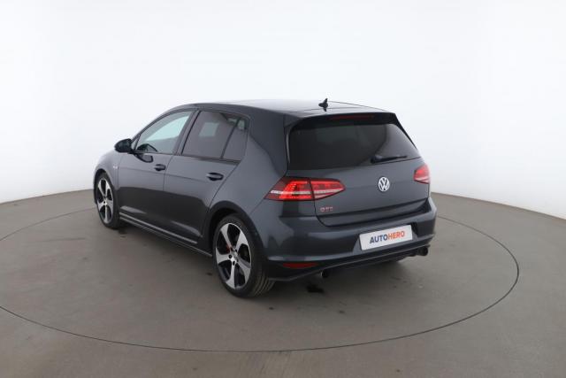 Volkswagen Golf image 2