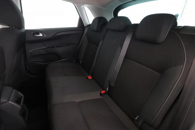 Citroen C4 image 4
