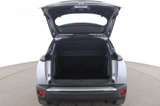 Peugeot 2008 image 6