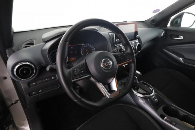 Nissan Juke image 8