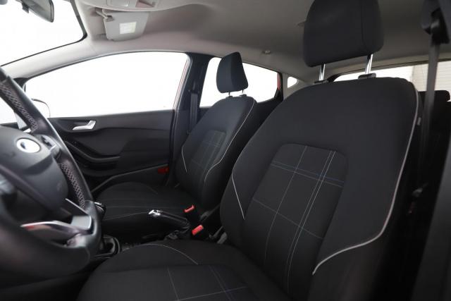 Ford Fiesta image 3