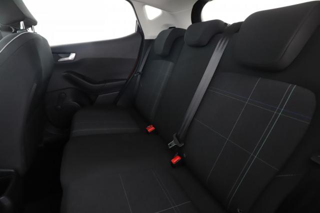 Ford Fiesta image 9