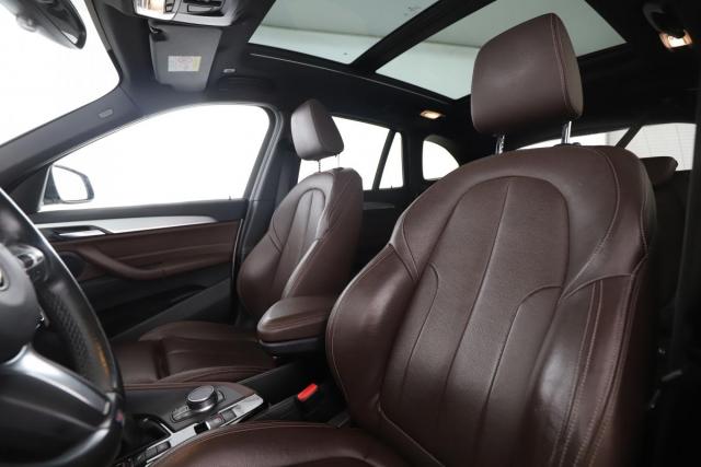 Bmw X1 image 8