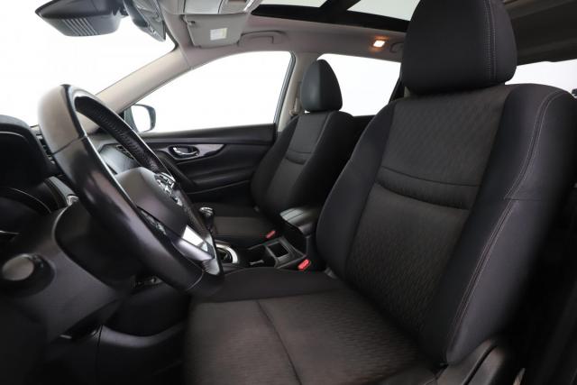 Nissan X-Trail image 1