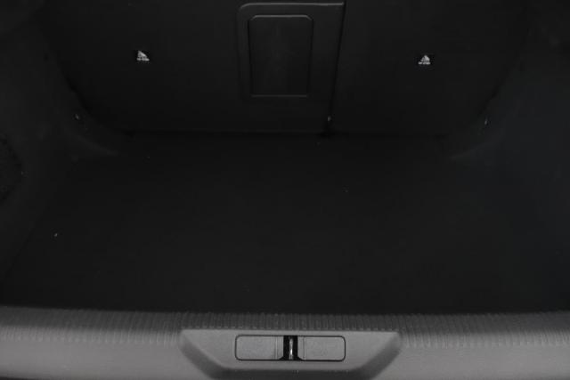 Peugeot 308 image 6