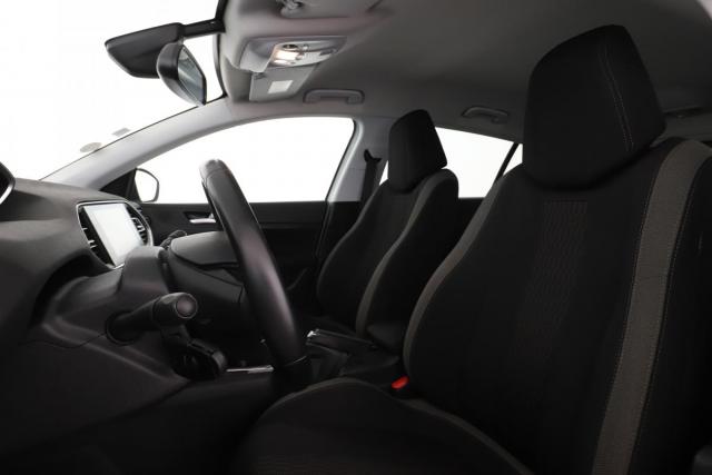 Peugeot 308 image 9