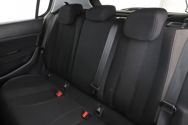 Peugeot 308 image 5