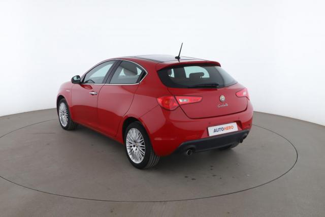 Alfa Romeo Giulietta image 9