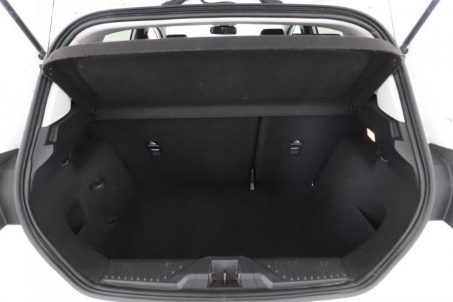 Ford Fiesta image 6