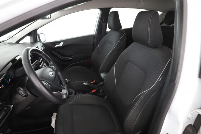 Ford Fiesta image 4