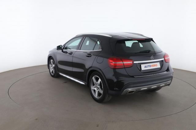Mercedes Benz Gla image 1