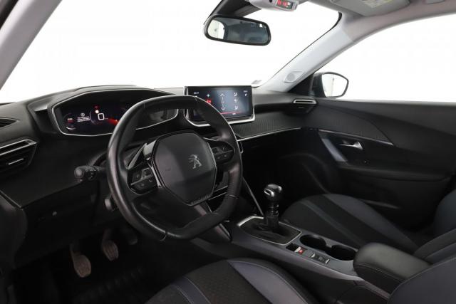 Peugeot 2008 image 8