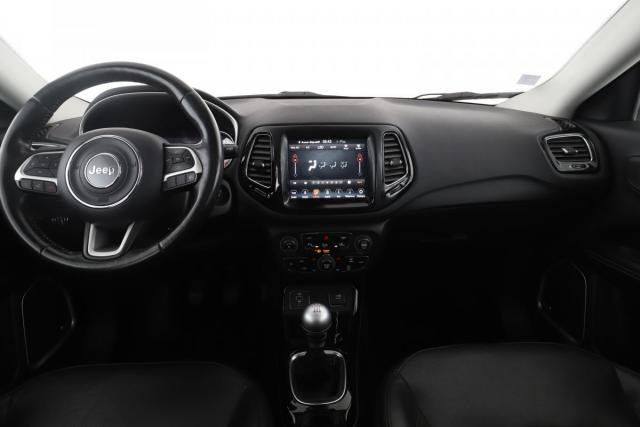 Jeep Compass image 8