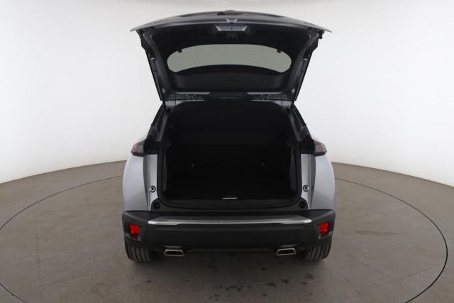 Peugeot 2008 image 6
