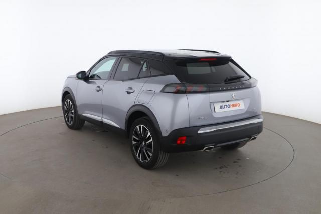 Peugeot 2008 image 2