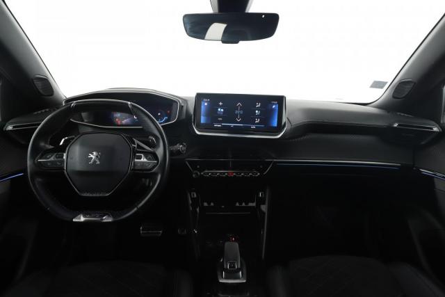 Peugeot 2008 image 1