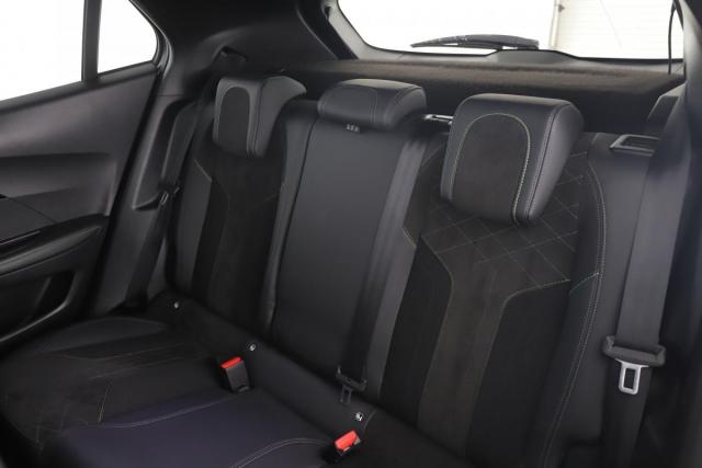 Peugeot 2008 image 4