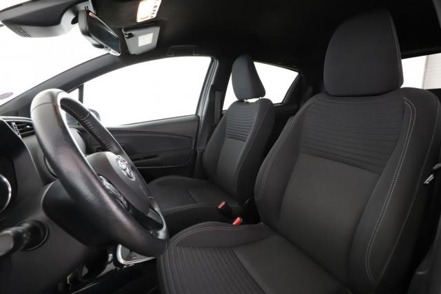Toyota Yaris image 8