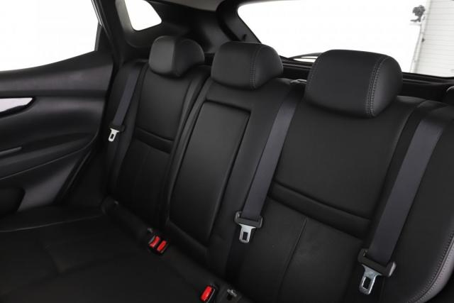 Nissan Qashqai image 2