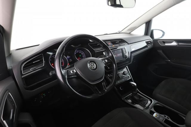 Volkswagen Touran image 2