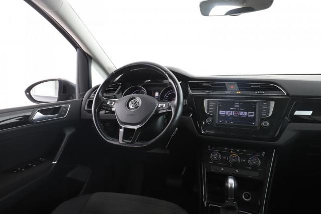 Volkswagen Touran image 3