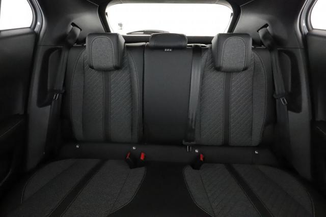 Peugeot 2008 image 5