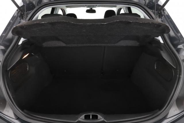 Peugeot 208 image 9