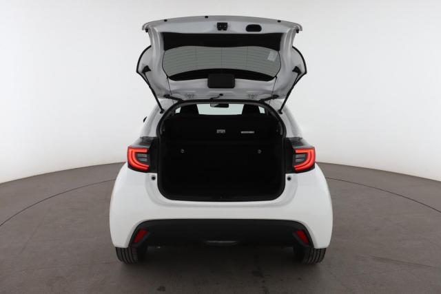 Toyota Yaris image 6