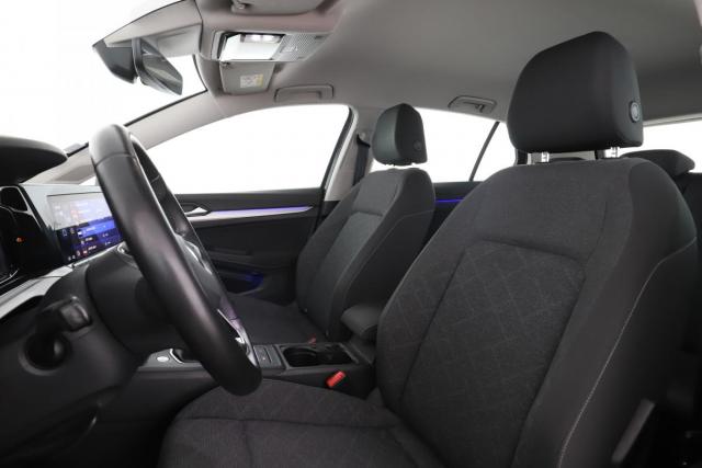 Volkswagen Golf image 6