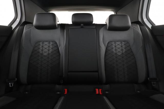 Volkswagen Golf image 3
