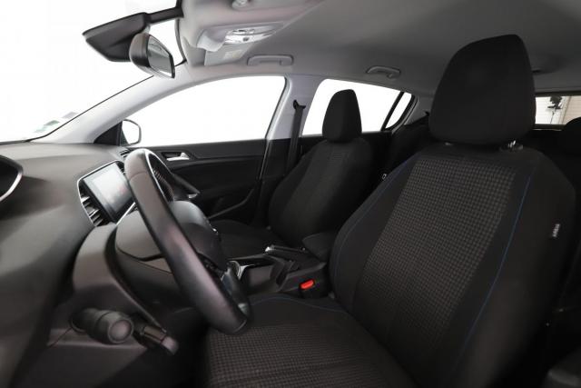 Peugeot 308 image 8