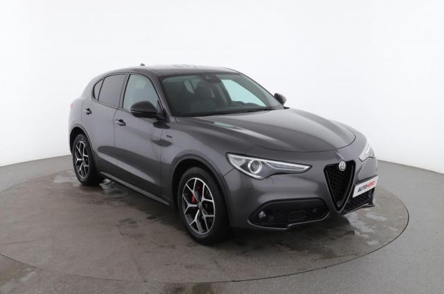 Alfa Romeo Stelvio image 4
