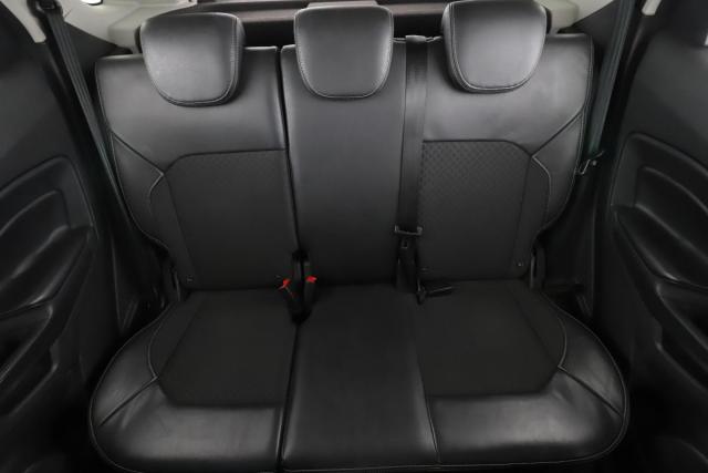 Ford Ecosport image 9