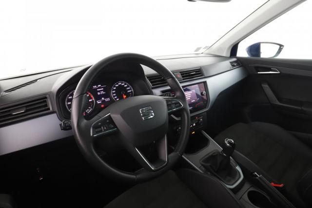Seat Arona image 3
