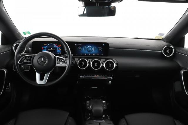 Mercedes Benz Cla image 3