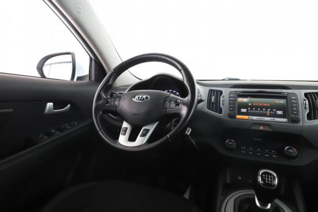 Kia Sportage image 4