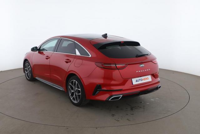 Kia Proceed image 1