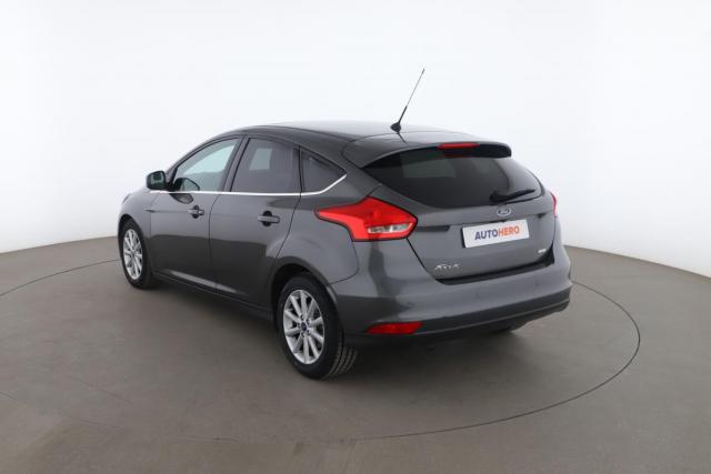 Ford Focus image 6
