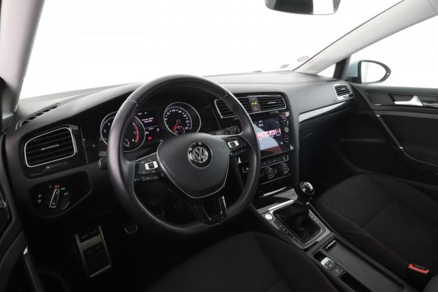 Volkswagen Golf image 5