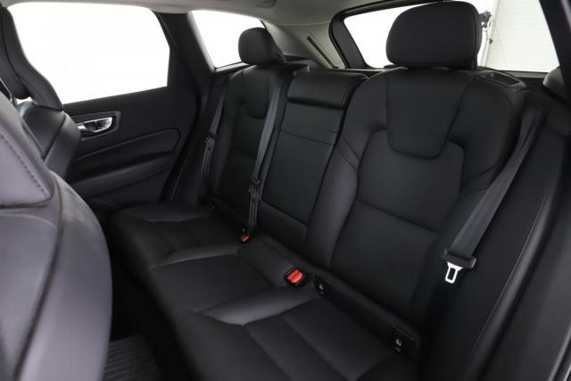 Volvo Xc60 image 6