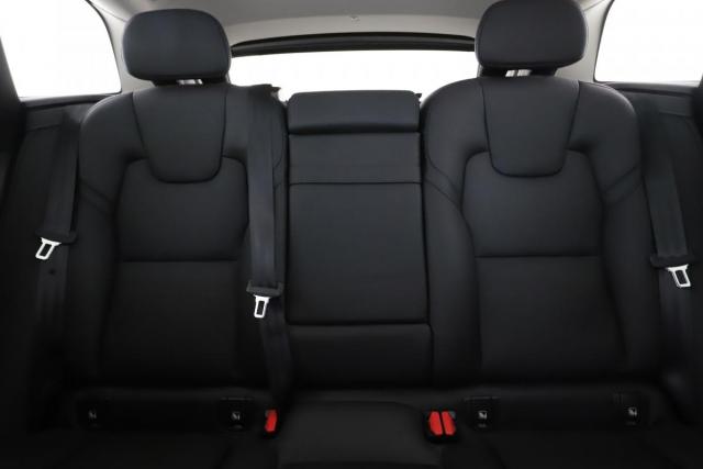Volvo Xc60 image 4