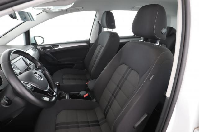 Volkswagen Golf Sportsvan image 8