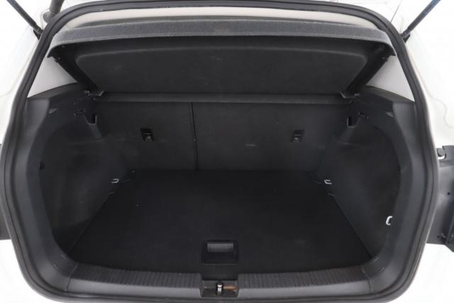 Volkswagen T-Cross image 3