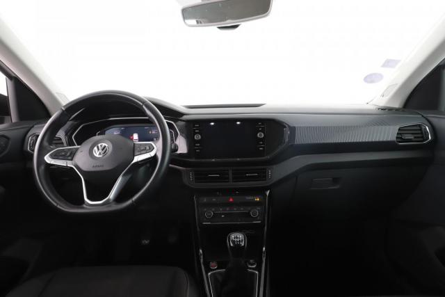Volkswagen T-Cross image 9