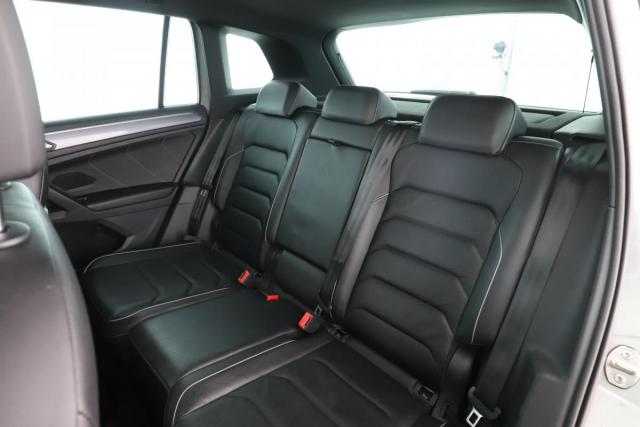 Volkswagen Tiguan image 9
