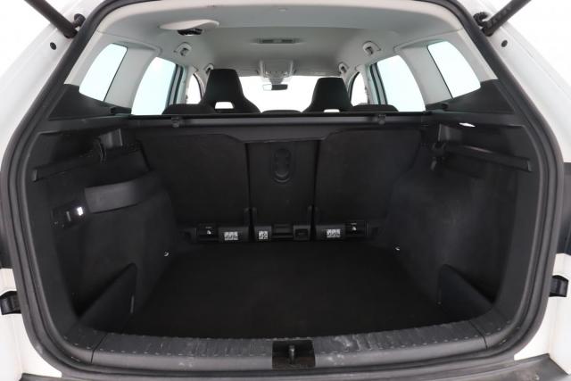 Skoda Karoq image 8