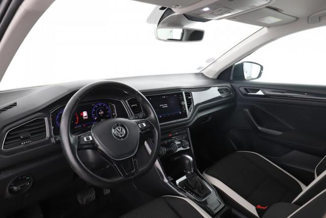 Volkswagen T-Roc image 7