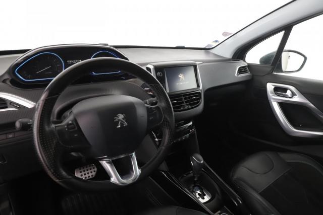 Peugeot 2008 image 9