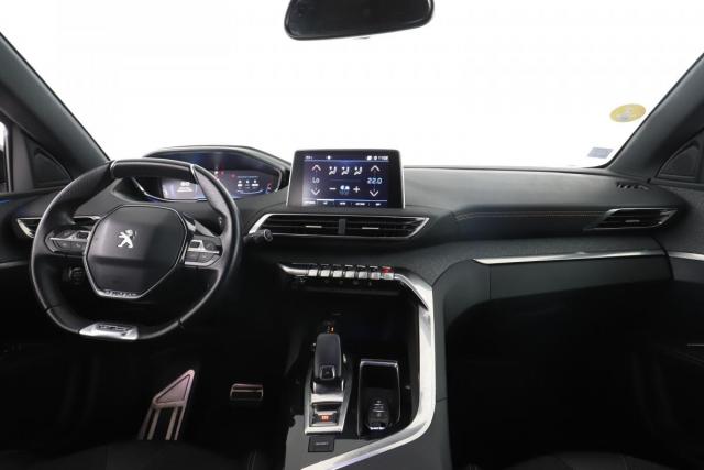 Peugeot 3008 image 1